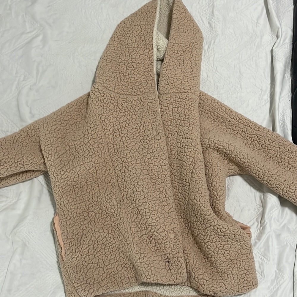 Girl’s Sherpa Jacket with Hood